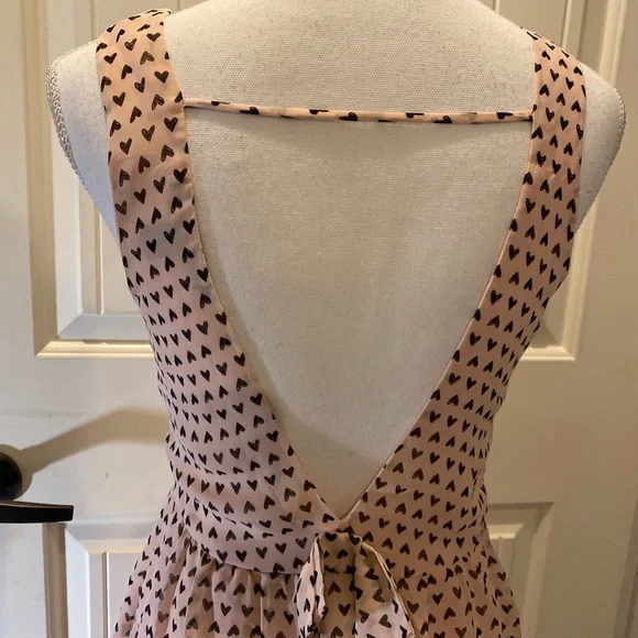 Forever 21 XXI Heart Pattern Dress, Open Back- medium - Picture 3 of 10